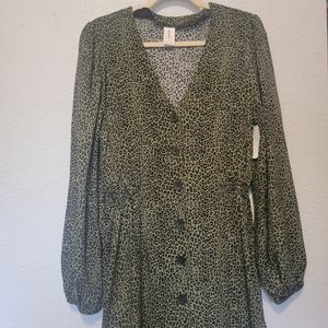 Nordstroms Green Cheetah Dress New